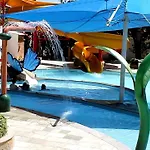 Diroma Resort Piscina 24 H Com Bar Molhado