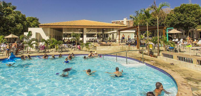 Diroma Piscina 24 H Com Bar Molhado *