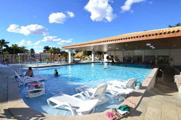 Apartment Diroma Piscina 24 H Com Bar Molhado Caldas Novas